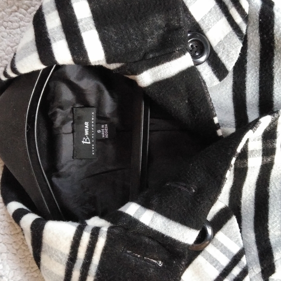 Sold!! - Picture 6 of 9